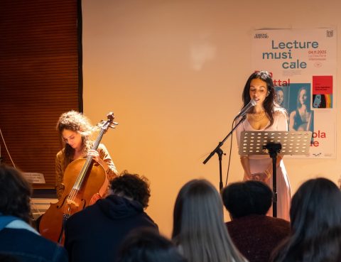 Mercredi 25 mars / 20h00 / Lecture musicale 𝐽𝑒 𝑚𝑒 𝑟𝑒𝑔𝑎𝑟𝑑𝑒𝑟𝑎𝑖 𝑑𝑎𝑛𝑠 𝑙𝑒𝑠 𝑦𝑒𝑢𝑥 / Rim Battal et Lola Malique / Venerque